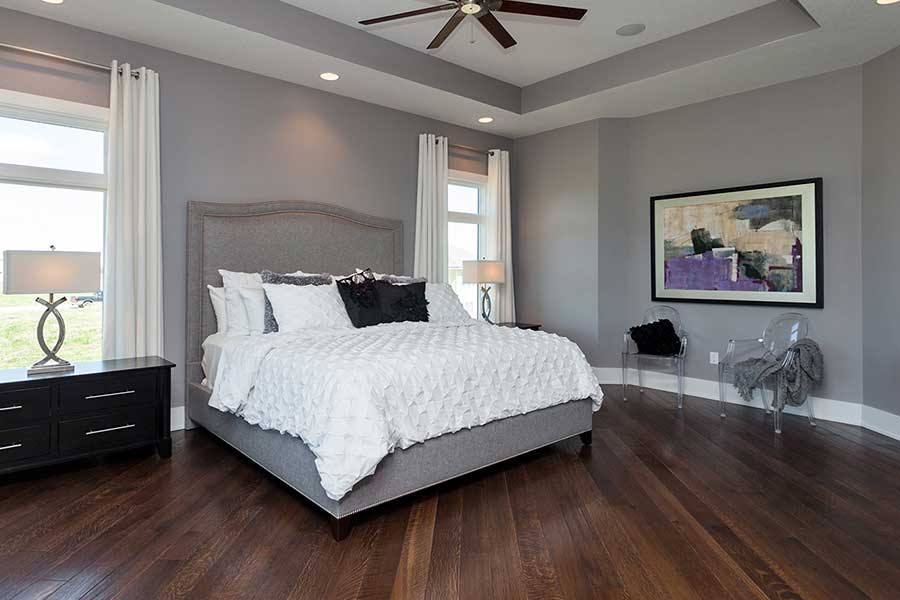 show home large bedroom in grey in des moines iowa